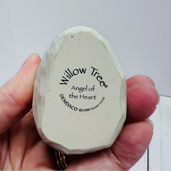 Willow Tree Vintage Angel of the Heart Figurine Artist Susan Lordi 2000 - Picture 5 of 5